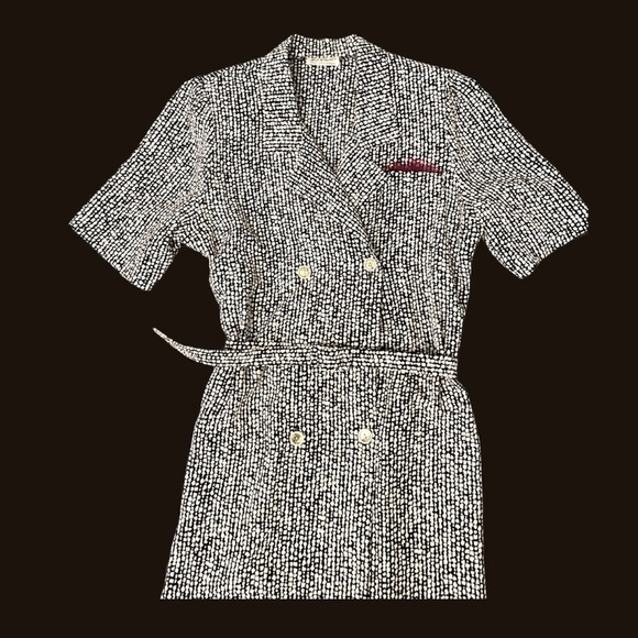 D’Allairds Vintage Dress, Medium - Picture 3 of 10